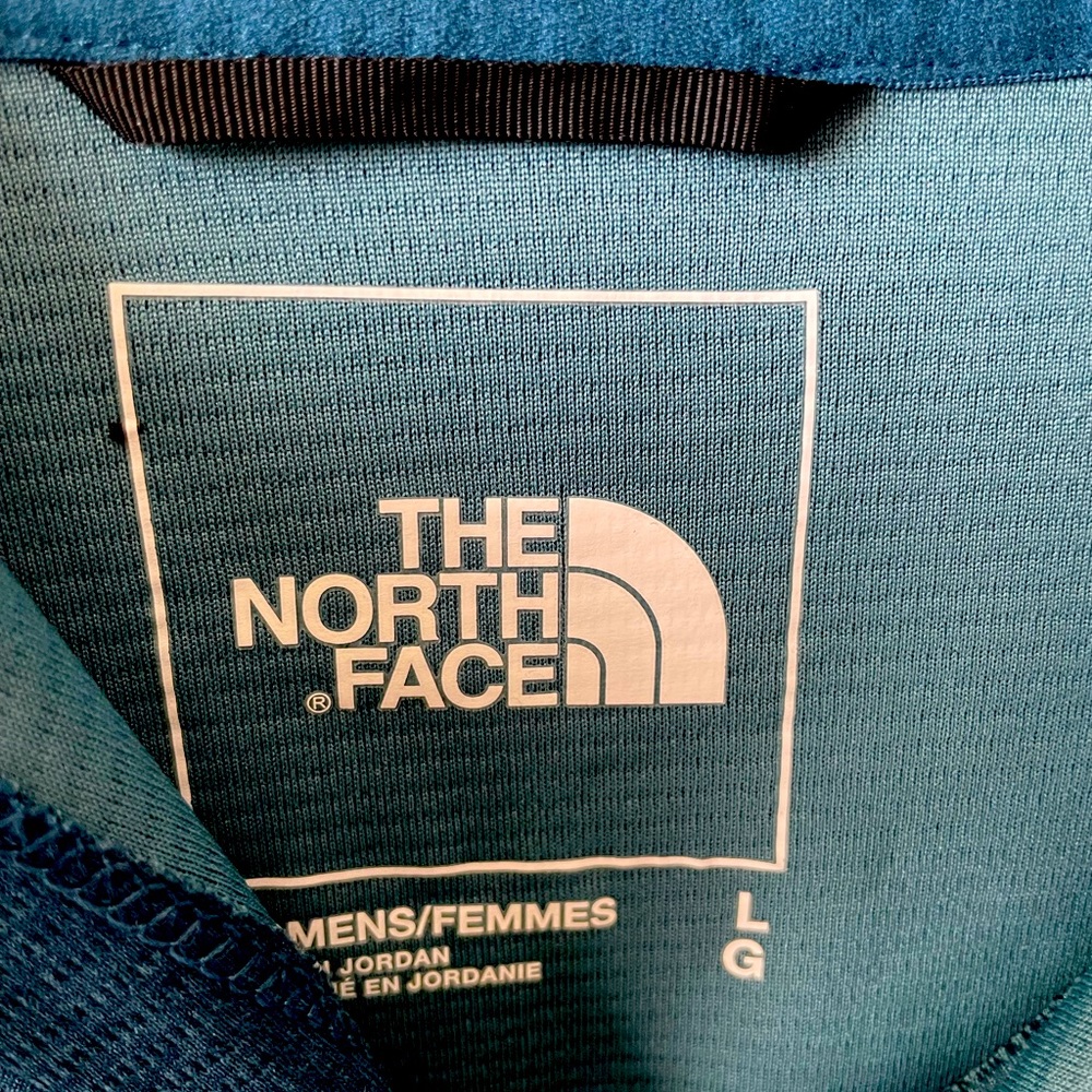 North face Hoodie—super lightweight!